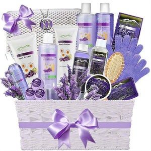 Deluxe Lavender & Chamomile 22-Piece Bath Gift Basket, Necklace, Spa Pillow